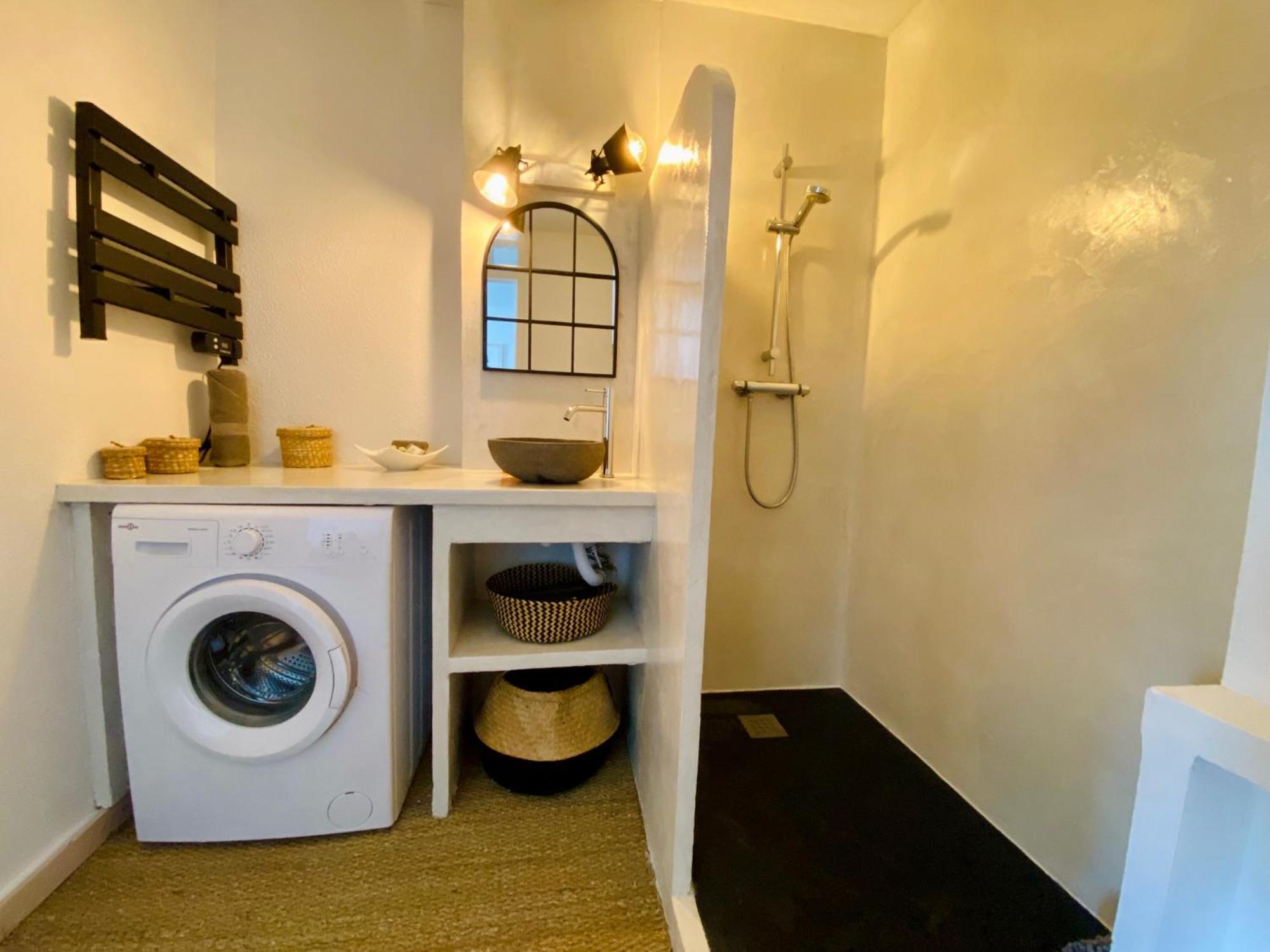 Apartament Superbe T2 Cote Gare Parking Clim Wifi Terrasse ! Sète Zewnętrze zdjęcie