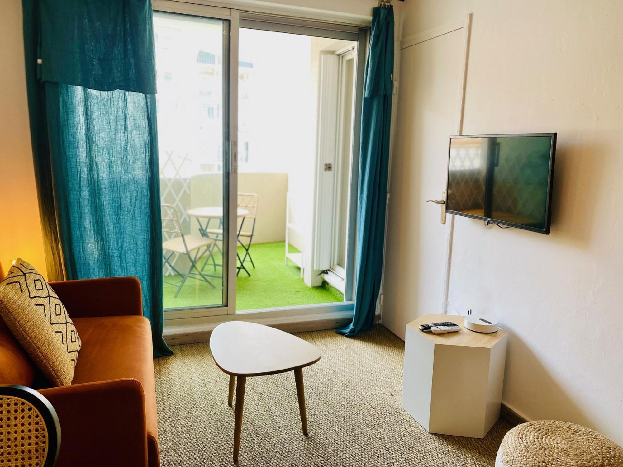 Apartament Superbe T2 Cote Gare Parking Clim Wifi Terrasse ! Sète Zewnętrze zdjęcie